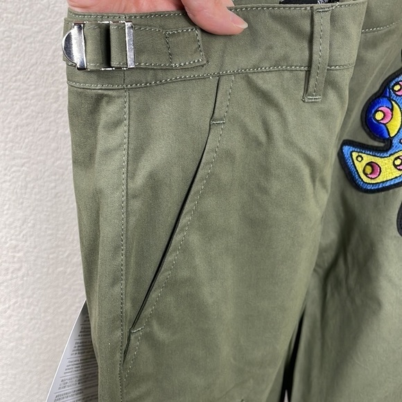 NWT Jeremy Scott Military Green High Rise Cargo Pants Butterfly Guns Patch Sz 8 - Picture 13 of 16
